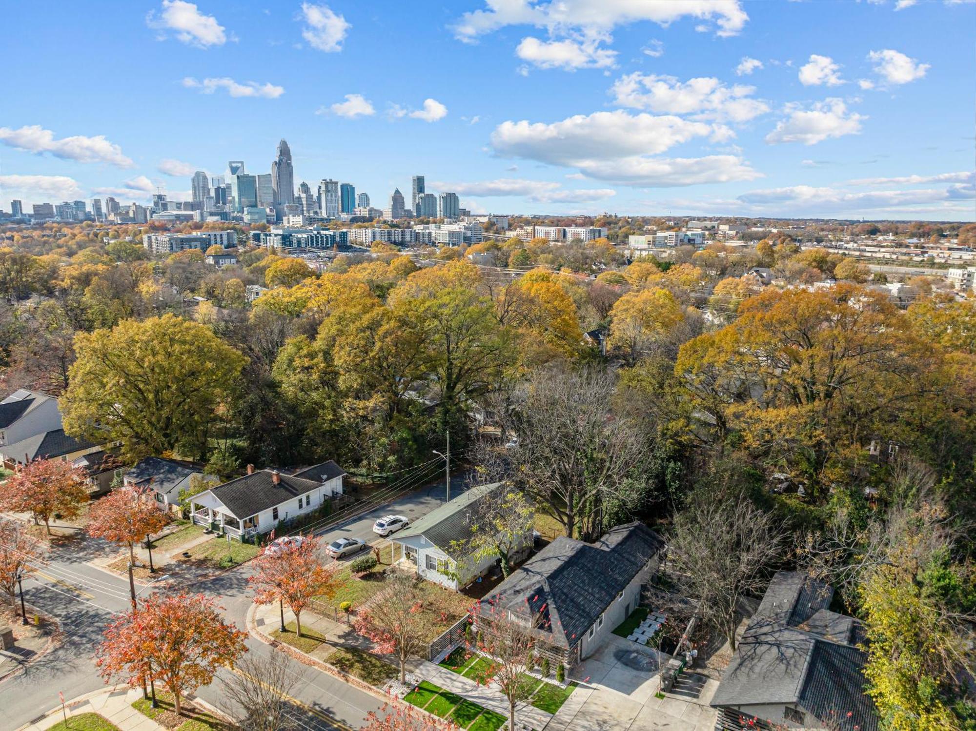 Holiday home Retreat: Luxury 4br Heaven Charlotte